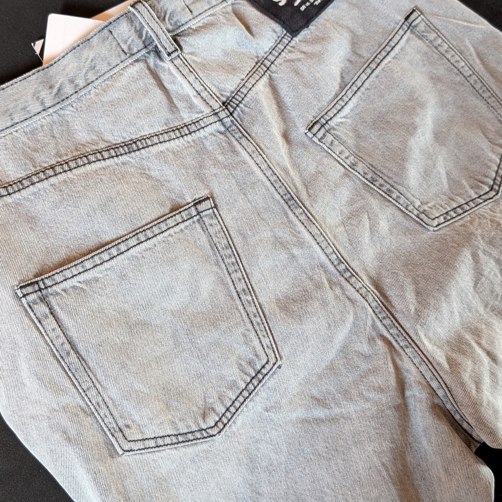 NWT Free People SR vs. SANDRINE ROSE “the virgin‎ label” jeans. Size 30 NWT - Picture 4 of 5